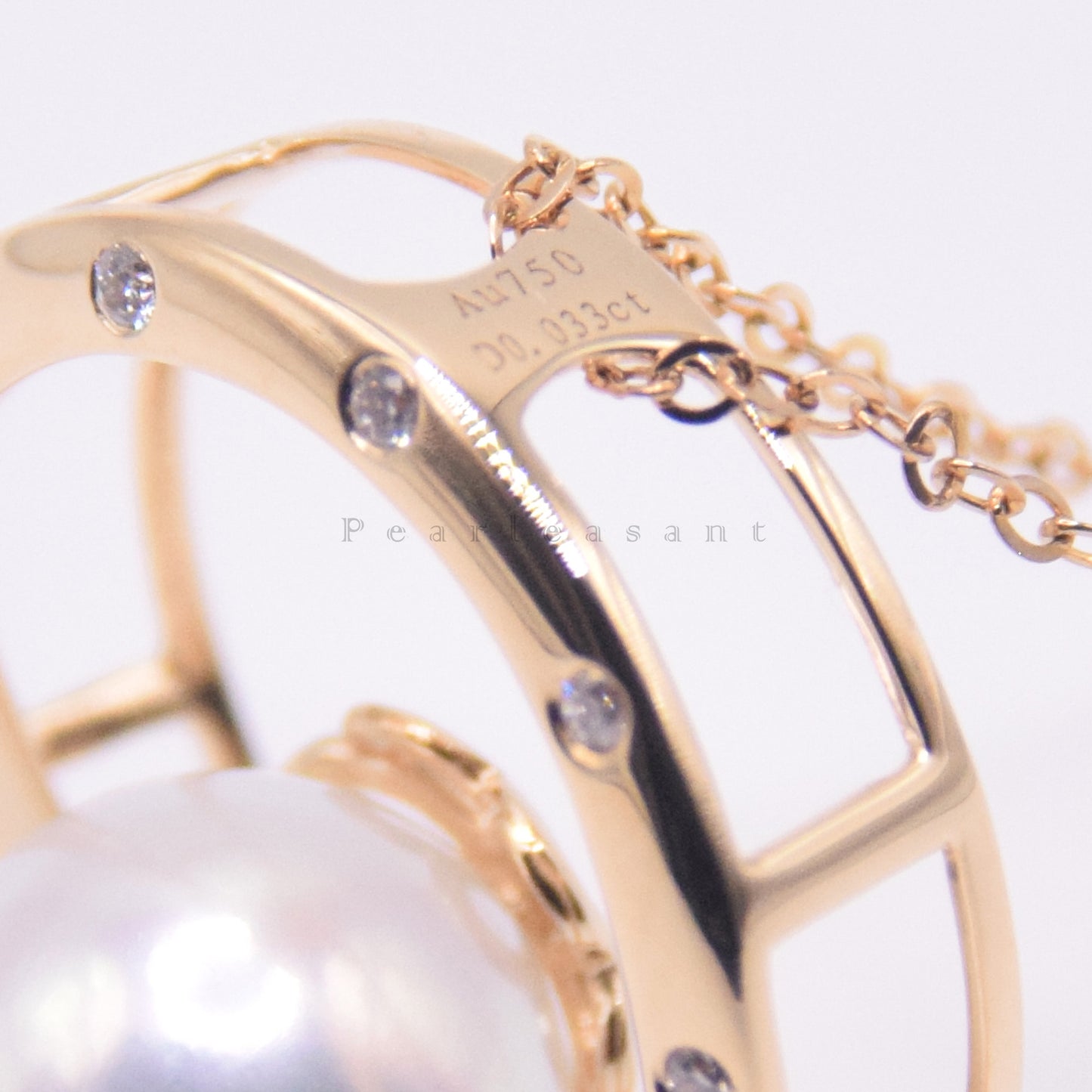 Hanadama Grade 8.5-9.0mm White Akoya Pearl Circle Diamond Pendant with Certificate