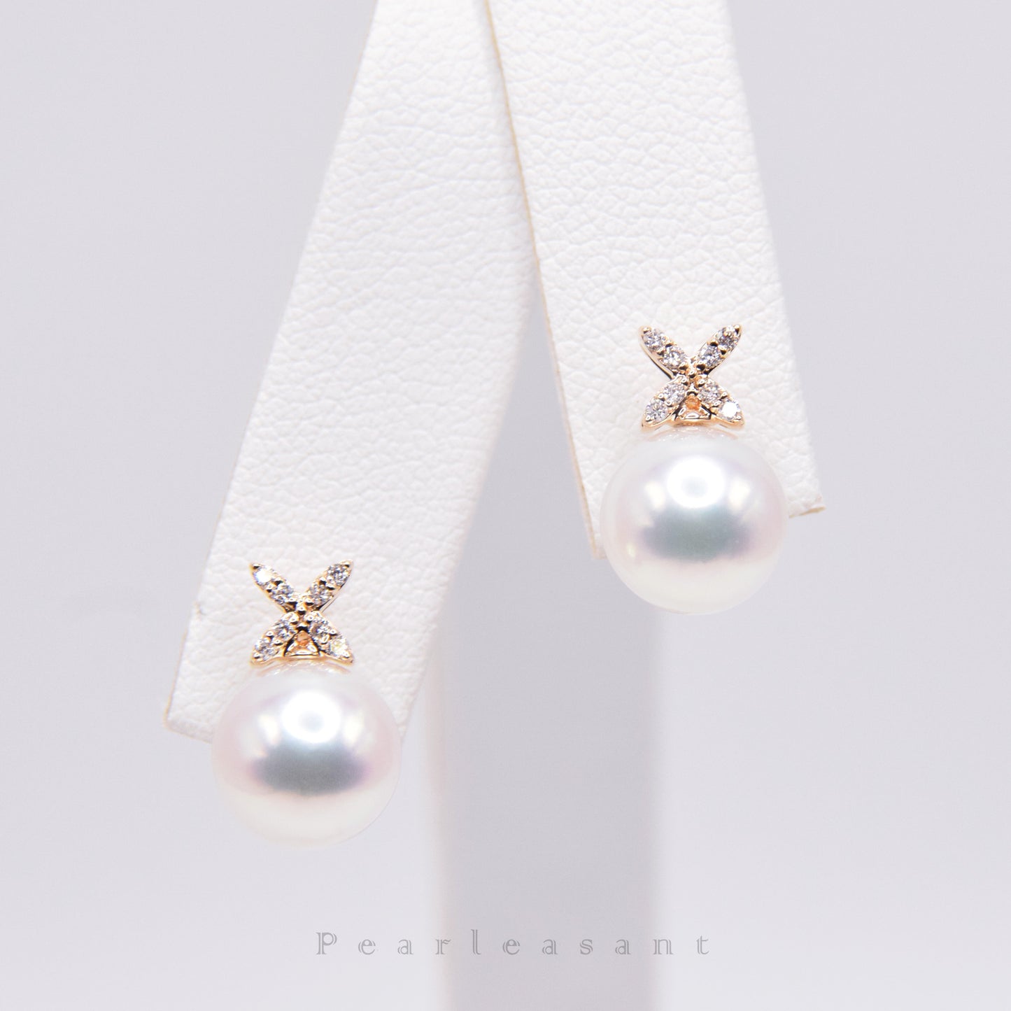 Hanadama Grade 8.0-9.0mm White Akoya Pearl Classic Clove Earrings with Certificate