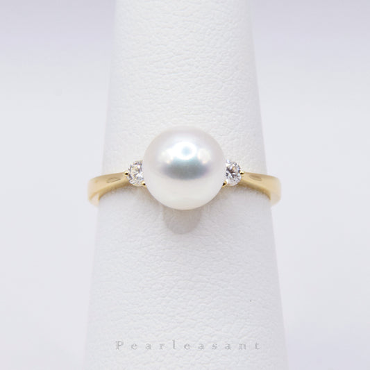 Hanadama Grade 8.0-8.5mm White Akoya Pearl Twin Diamond Ring with Certificate (Pre-order)