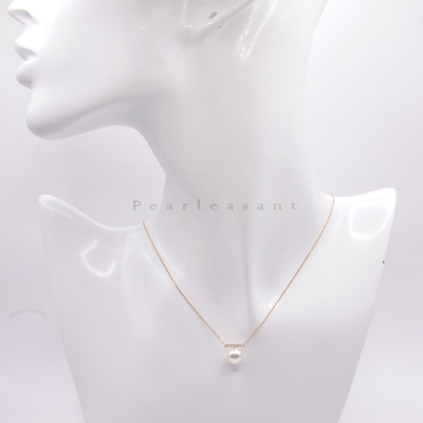 Hanadama Grade 8.0-8.5mm White Akoya Pearl Diamond Bar Pendant with Certificate