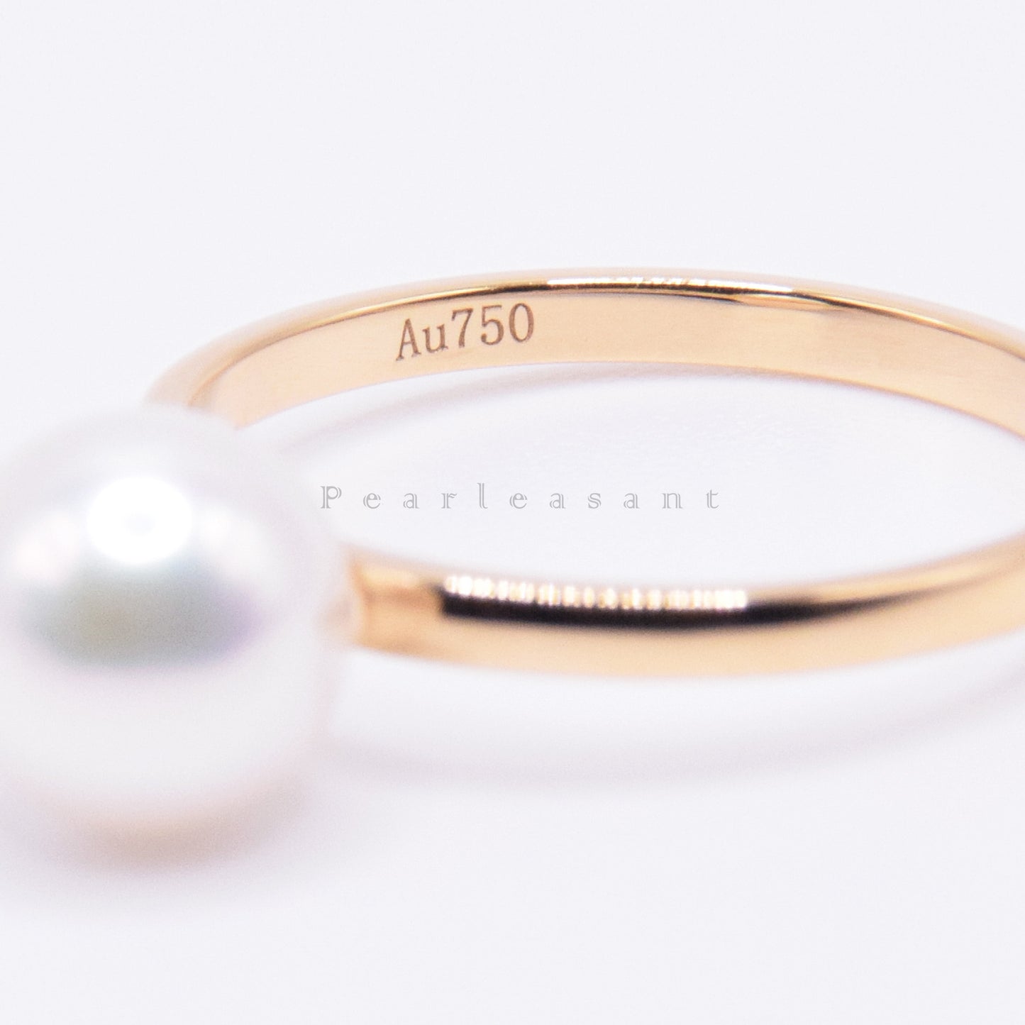 Hanadama Grade 8.0-8.5mm White Akoya Pearl Essential Ring with Certificate