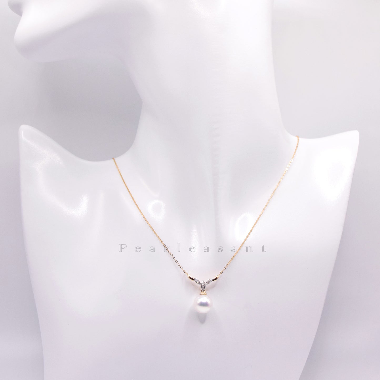 Hanadama Grade 8.5-9.0mm White Akoya Pearl Braid Pendant with Certificate