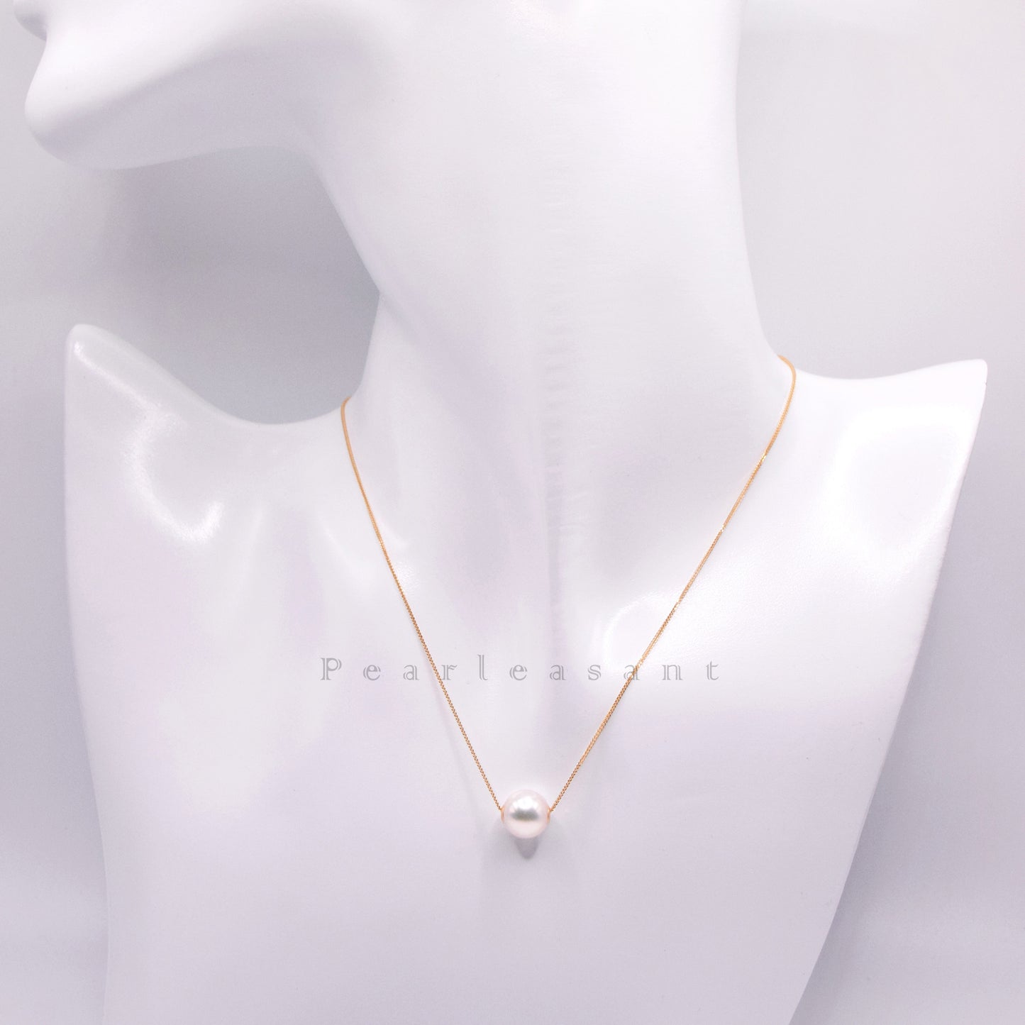 Hanadama Grade 8.5-9.0mm Natural White Akoya Pearl Floating Pendant with Certificate