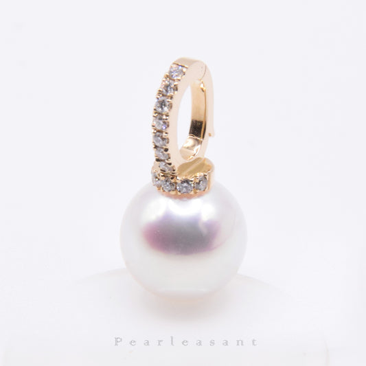 Hanadama Grade 8.5-9.0mm White Akoya Pearl Diamond Clasp Pendant Only with Certificate