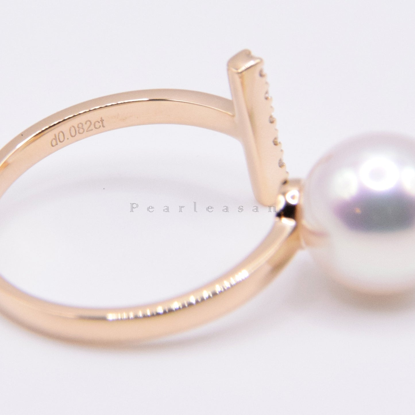Hanadama Grade 8.5-9.0mm White Akoya Pearl Diamond Bar Ring with Certificate (Pre-order)