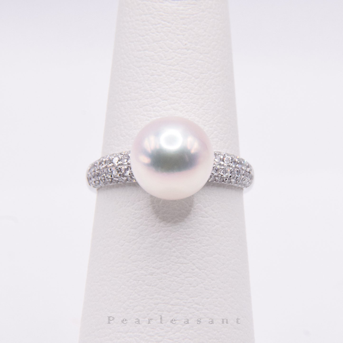 Hanadama Grade 8.5-9.0mm White Akoya Pearl Diamond Pave Ring with Certificate (Pre-order)