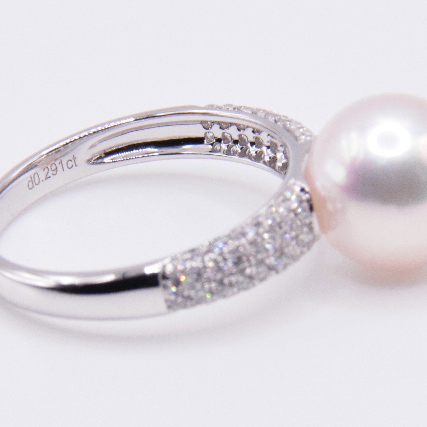 Hanadama Grade 8.5-9.0mm White Akoya Pearl Diamond Pave Ring with Certificate (Pre-order)