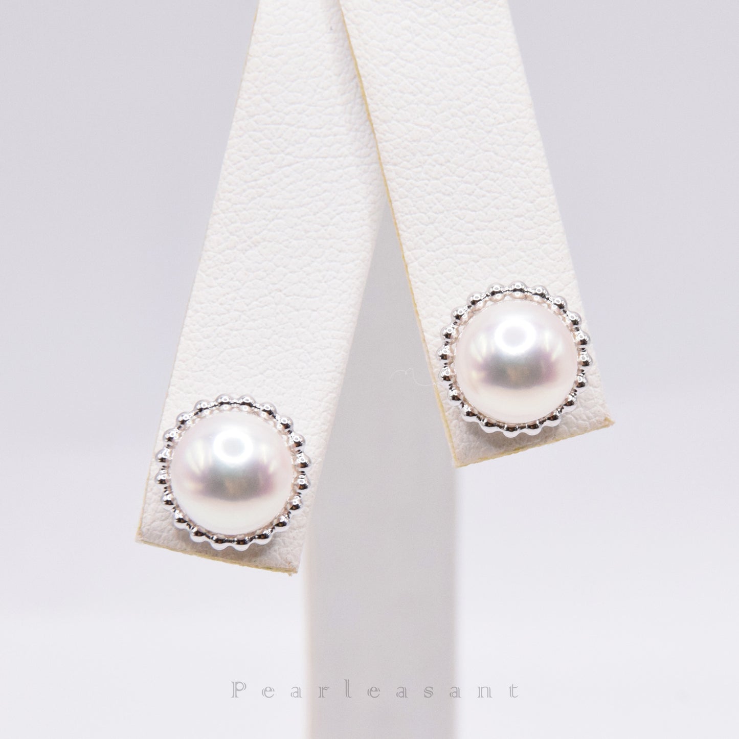Hanadama Grade 8.0-8.5mm White Akoya Pearl Gold Sunflower Earrings with Certificate