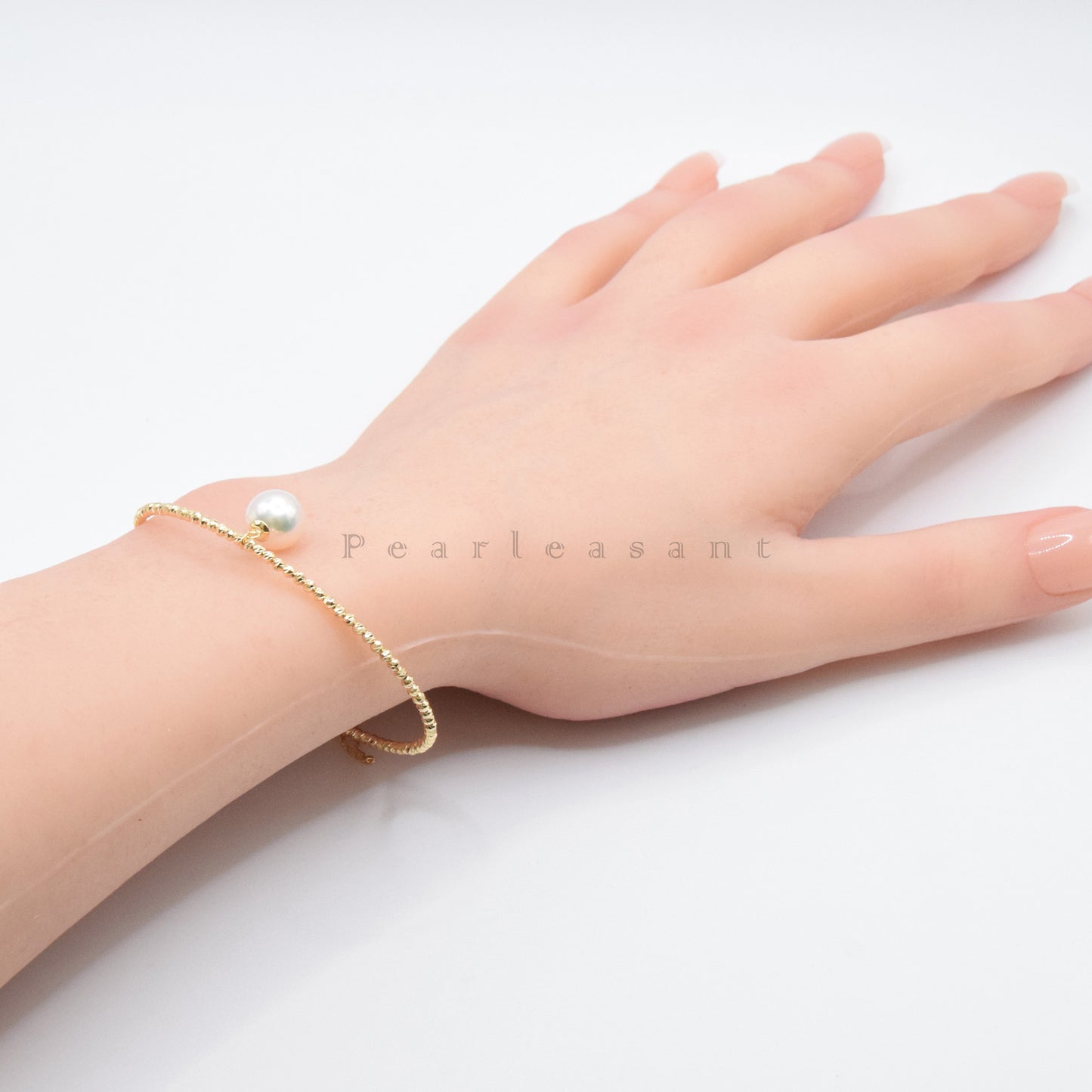Sale Final - Boutique 8.5-9.5mm White Akoya Pearl Golden Bead Bangle