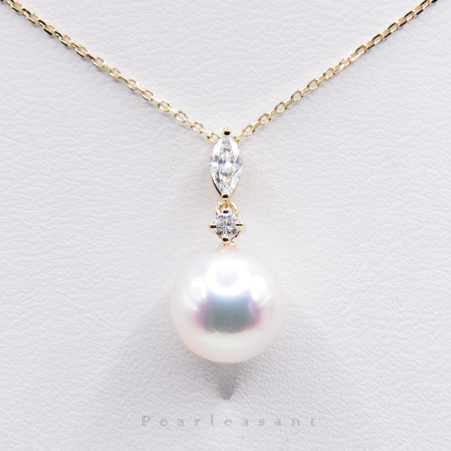 Hanadama Grade 8.0-9.0mm White Akoya Pearl Marquise Pendant with Certificate