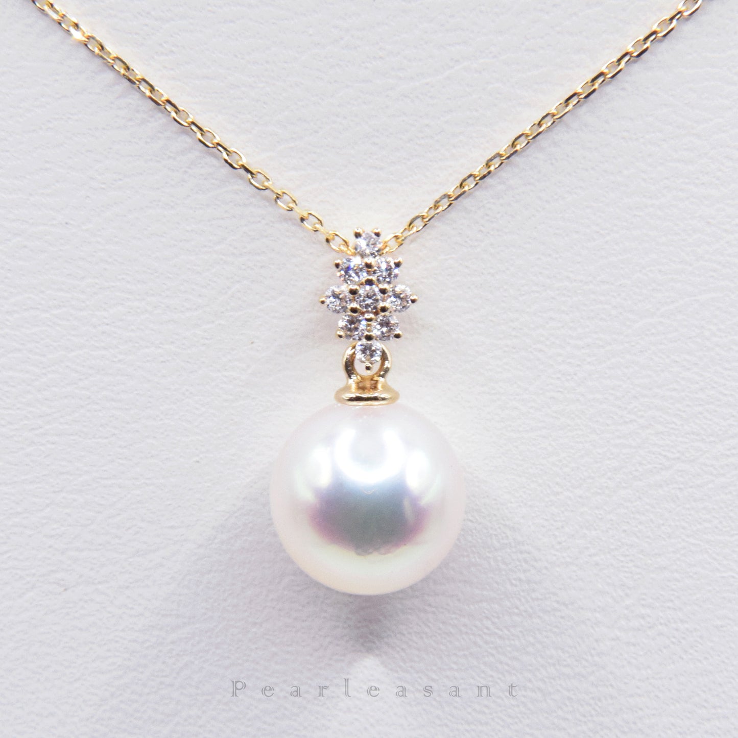 Hanadama Grade 8.0-9.0mm White Akoya Pearl Rhombus Pendant with Certificate