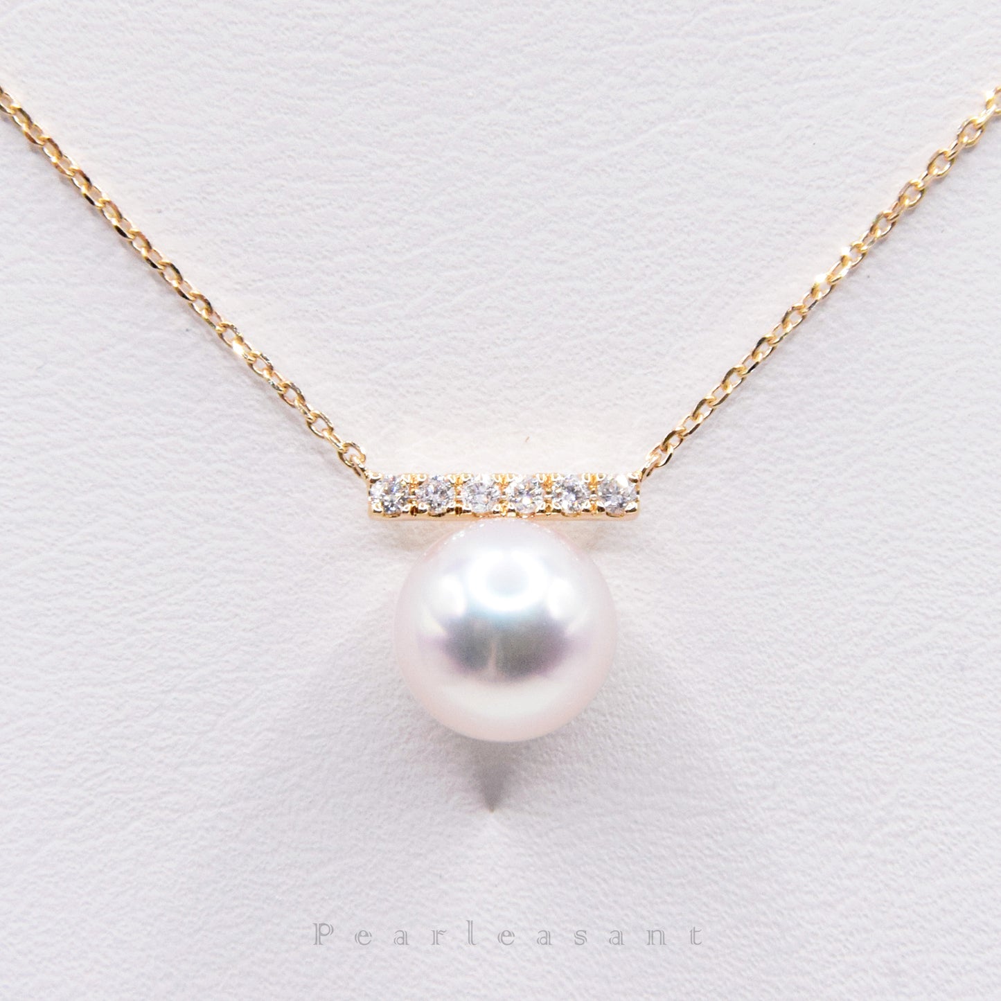 Hanadama Grade 8.0-8.5mm White Akoya Pearl Diamond Bar Pendant with Certificate