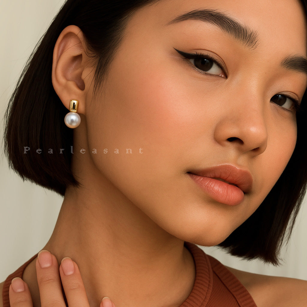 Hanadama Grade 8.5-9.0mm White Akoya Pearl Square Earrings with Certificate