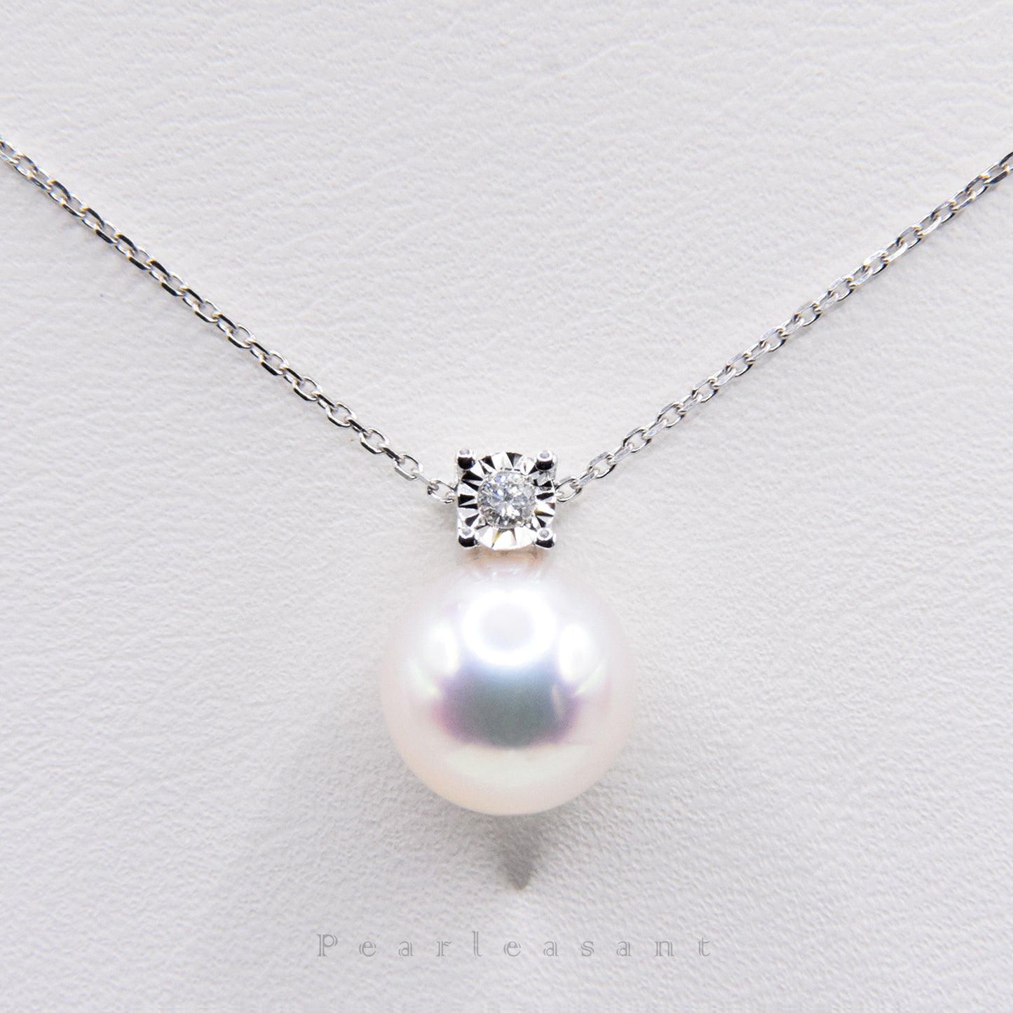 Hanadama Grade 8.5-9.0mm White Akoya Pearl Princess Pendant with Certificate