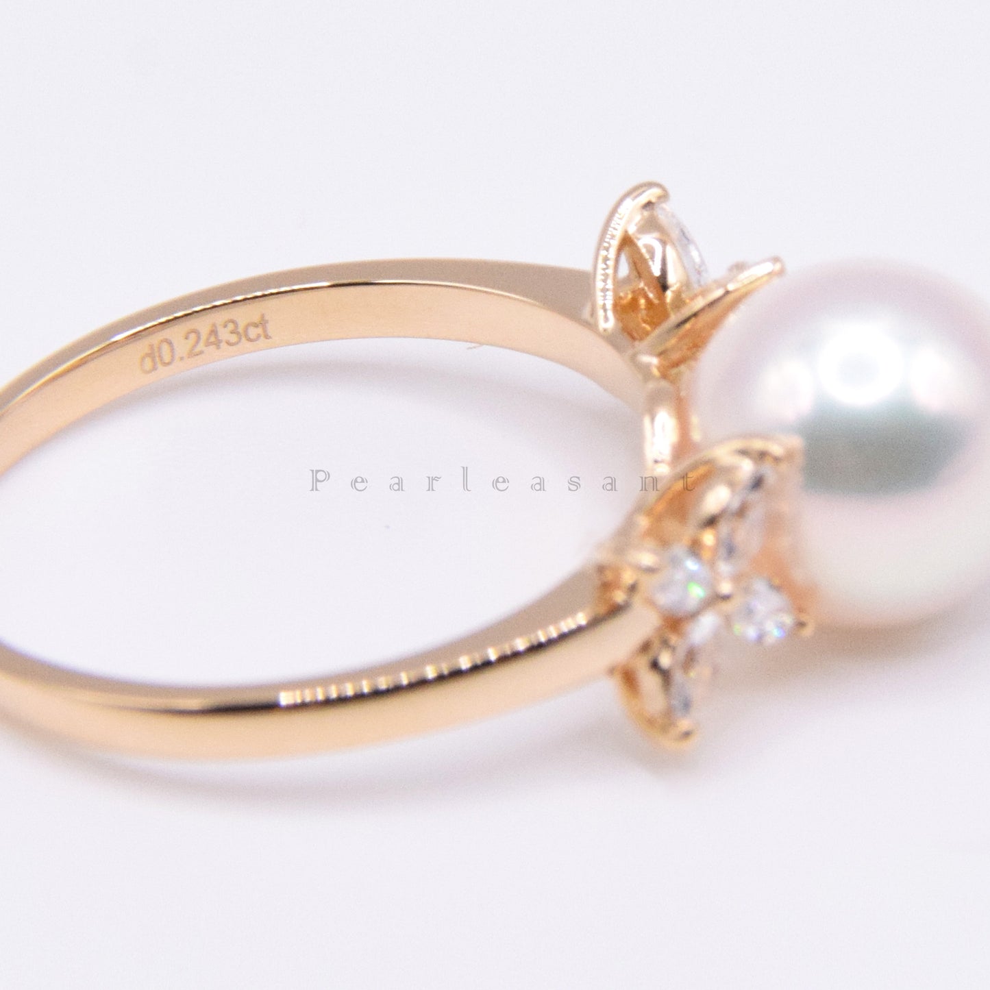 Hanadama Grade 8.5-9.0mm White Akoya Pearl Clove Diamond Ring with Certificate (Pre-order)