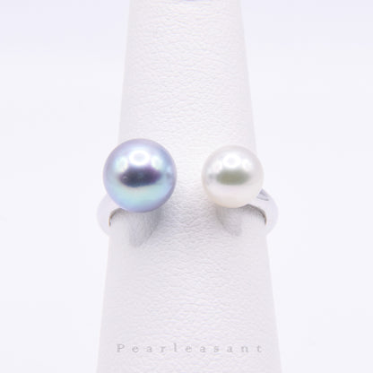 Madama Blue and White Bicolor 5-star Grade Akoya Pearl Essential Ring (Pre-order)