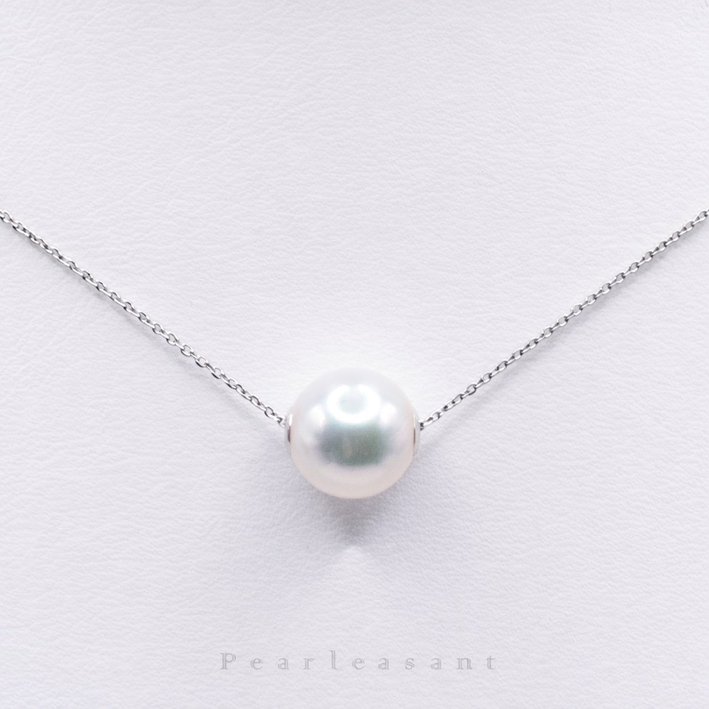 Hanadama Grade 9.0-9.5mm White Akoya Pearl Floating Pendant