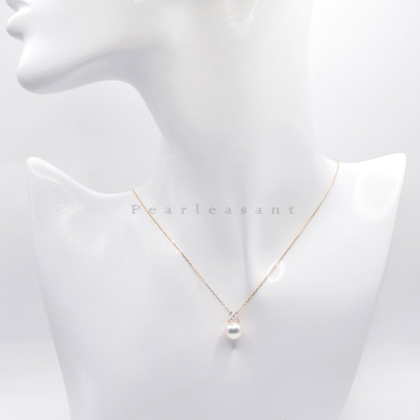 Hanadama Grade 8.5-9.0mm White Akoya Pearl Marquise Clove Pendant with Certificate