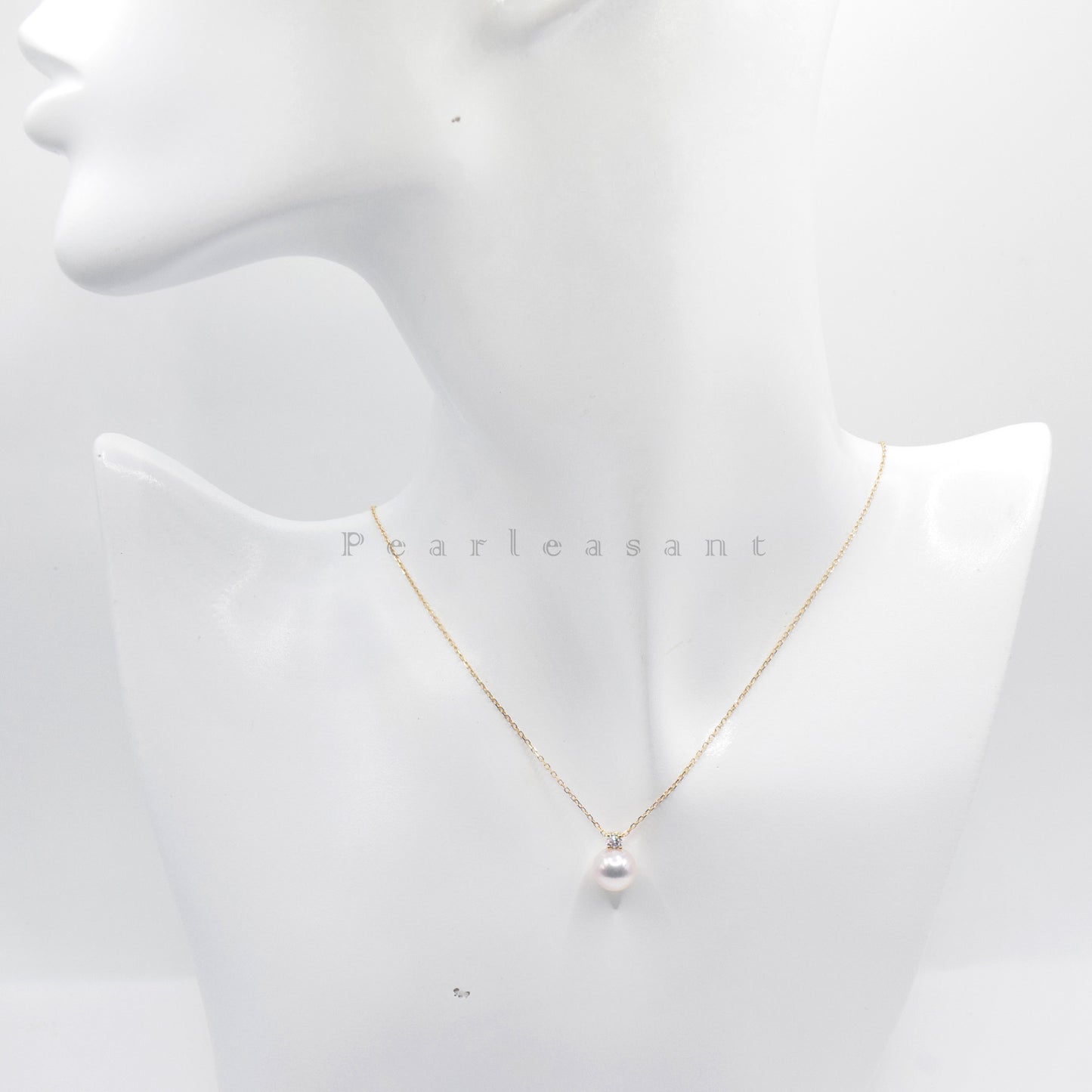 Hanadama Grade 8.0-8.5mm White Akoya Pearl Medium Princess Pendant Chain with Certificate
