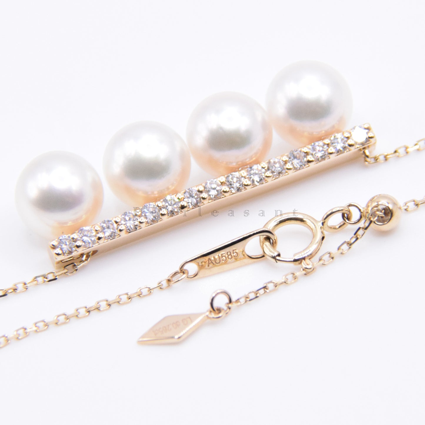 Hanadama Grade 6.5-7.0mm White Akoya Pearl Adjustable Balance Pendant with Certificate