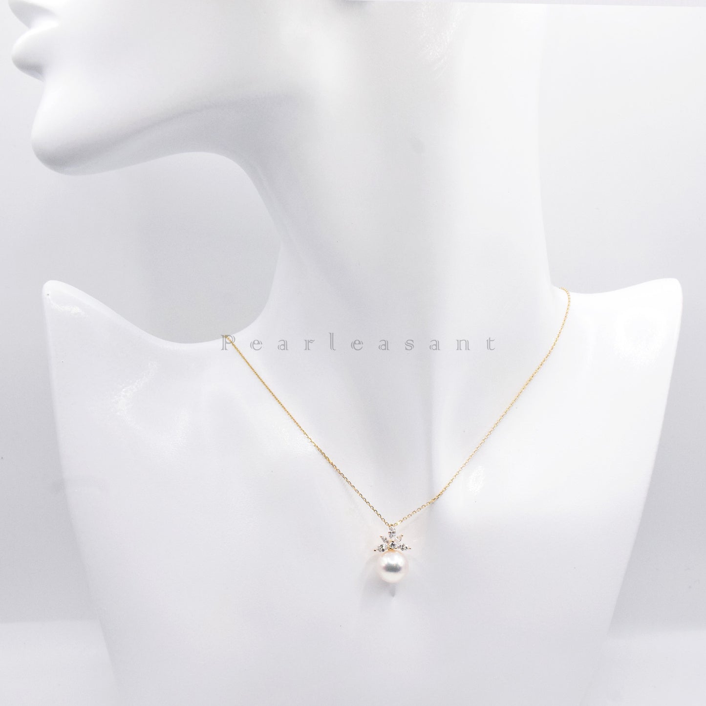 Hanadama Grade 8.5-9.0mm White Akoya Pearl Crystal Pendant with Certificate