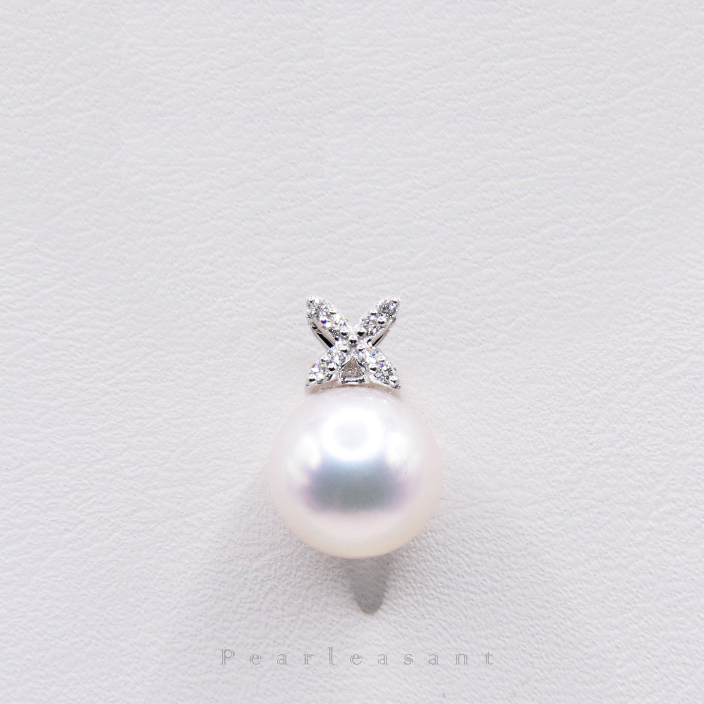 Sale Final - Super Luster 8.0-8.5mm Rose Pink Akoya Pearl Clove Pendant