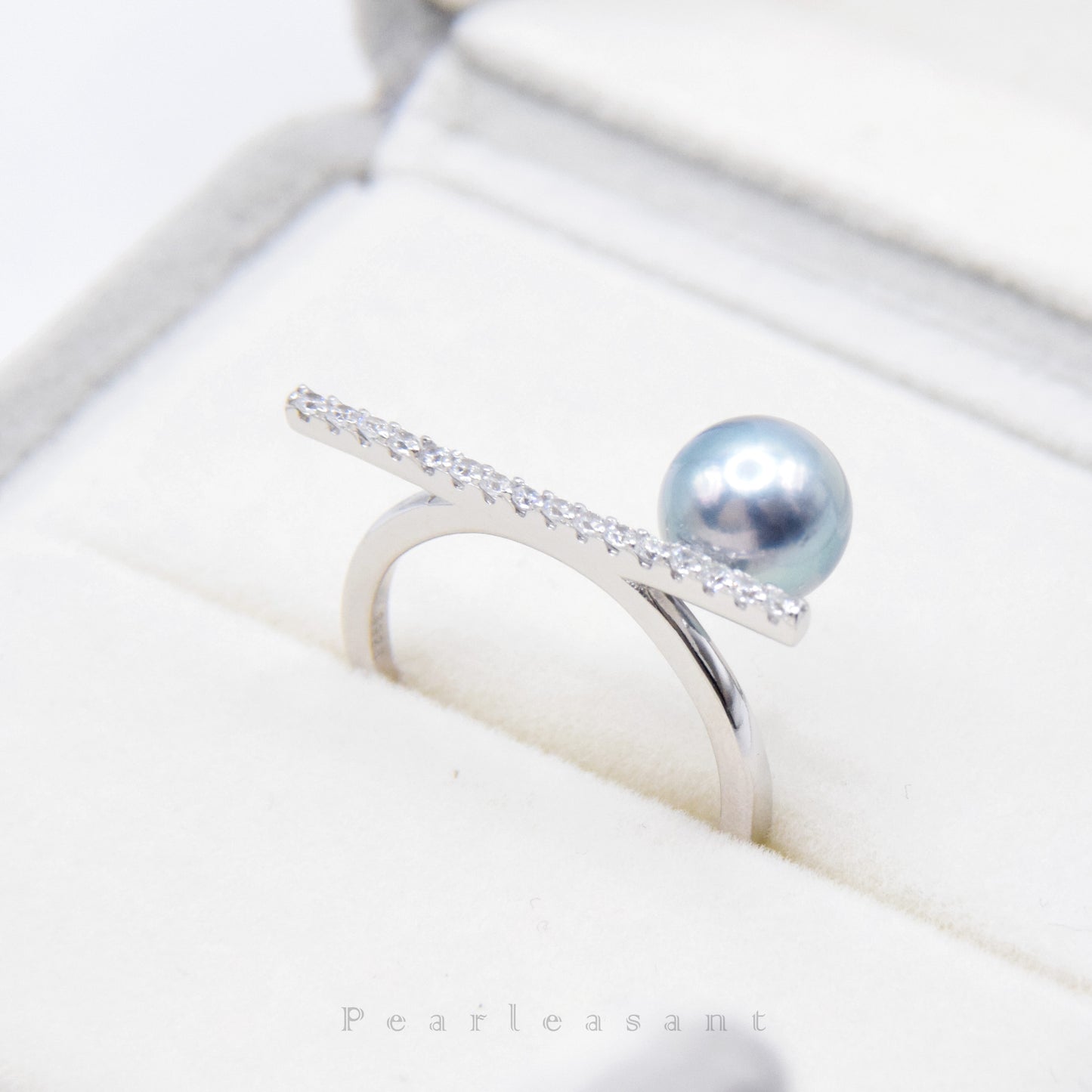 Sale Final - Madama Color 7.5-8.0mm Blue Akoya Pearl Balance Silver Ring